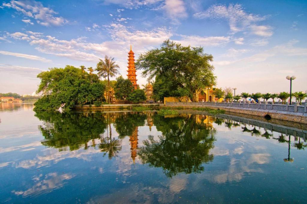 Hotel Des Arts - The Noble Hanoi Bagian luar foto