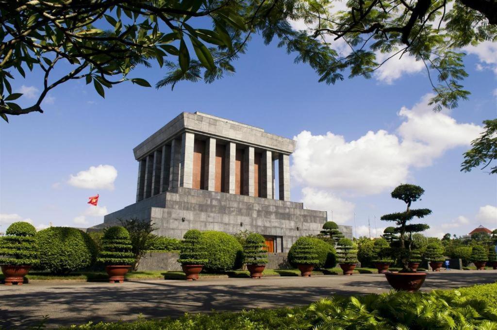 Hotel Des Arts - The Noble Hanoi Bagian luar foto