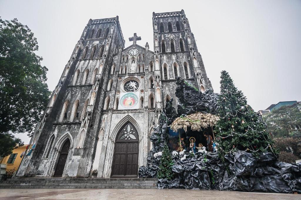 Hotel Des Arts - The Noble Hanoi Bagian luar foto